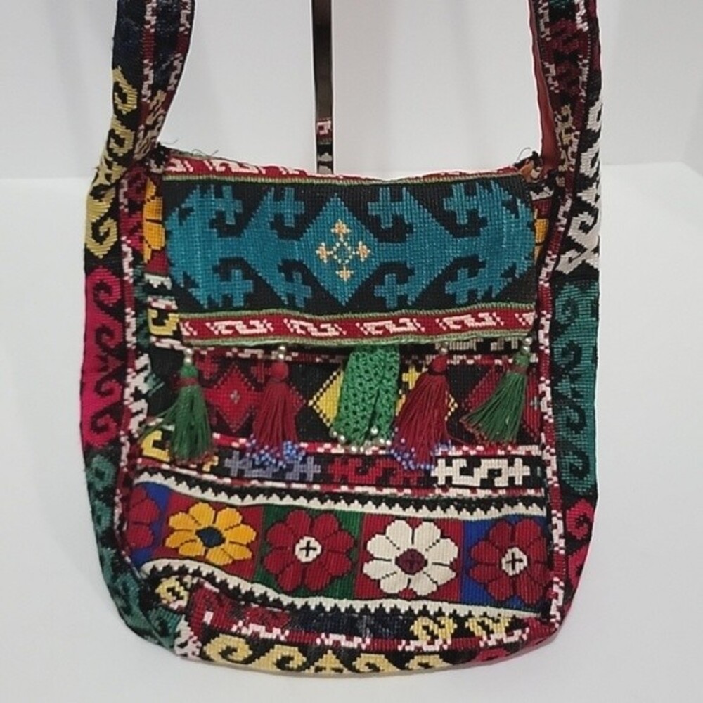 Colorful Stitched Floral Tassel Bag